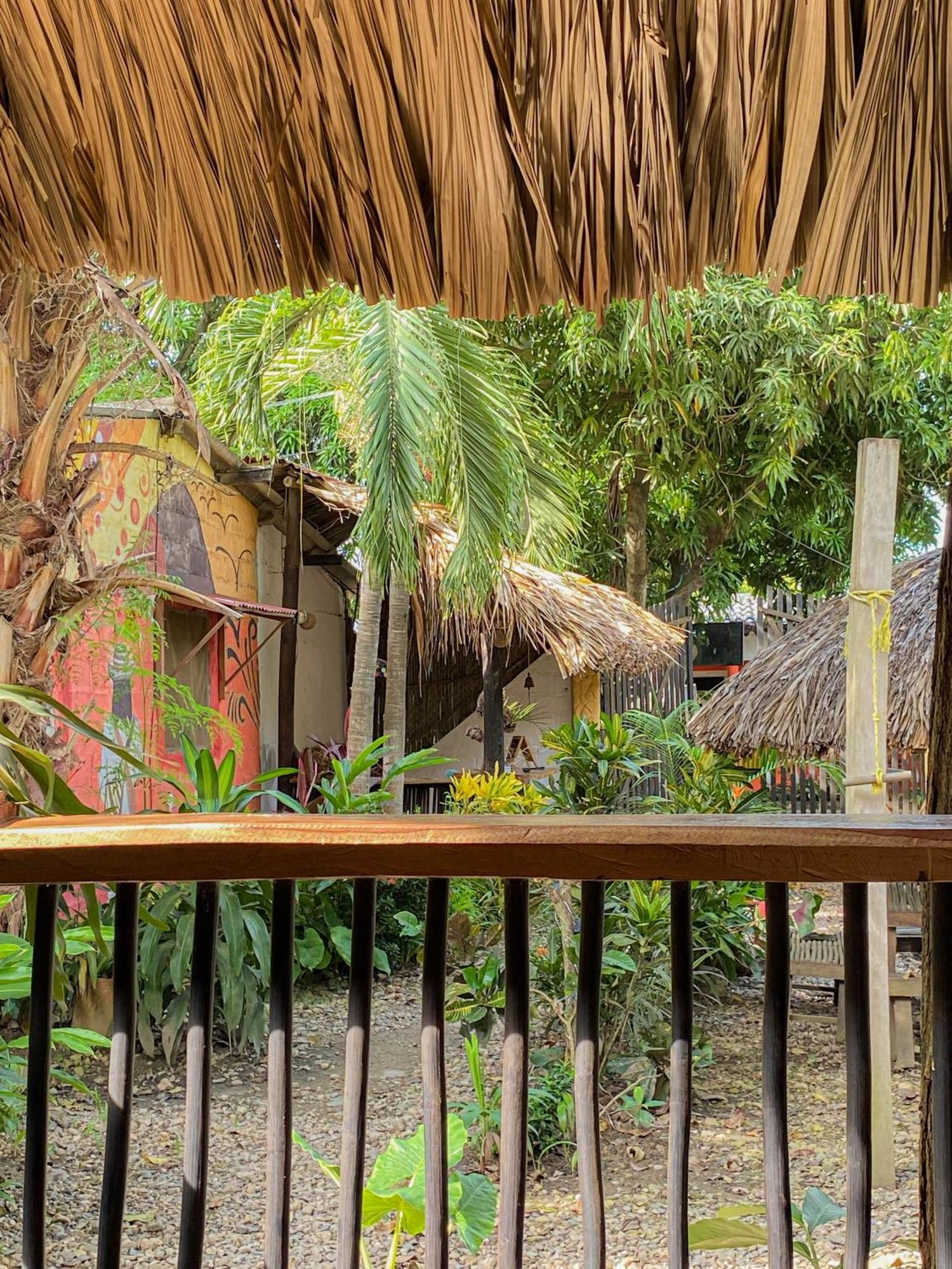 Hostal Zinpar بالومينو المظهر الخارجي الصورة