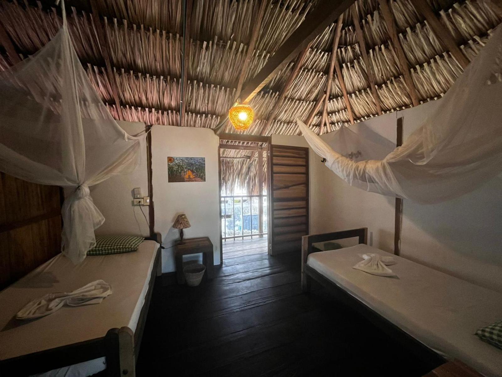Hostal Zinpar بالومينو المظهر الخارجي الصورة