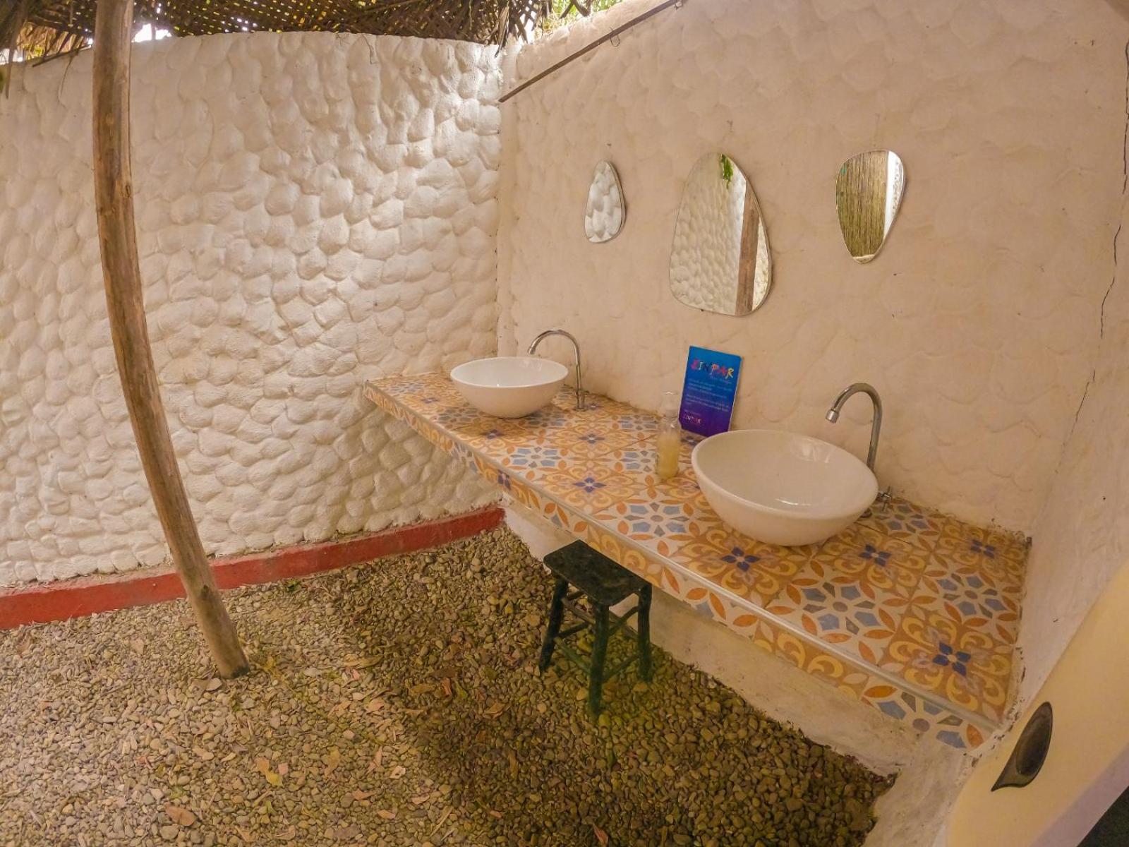 Hostal Zinpar بالومينو المظهر الخارجي الصورة